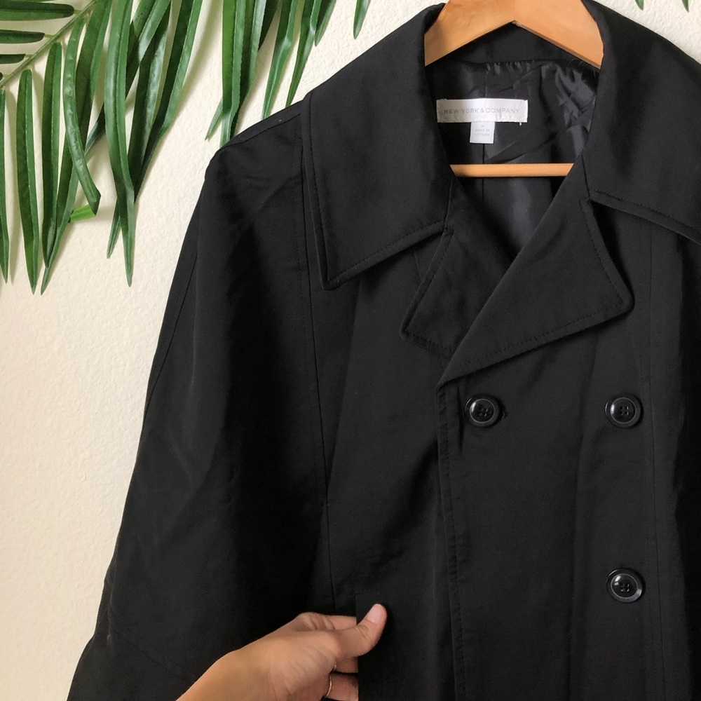 New York and Company cape